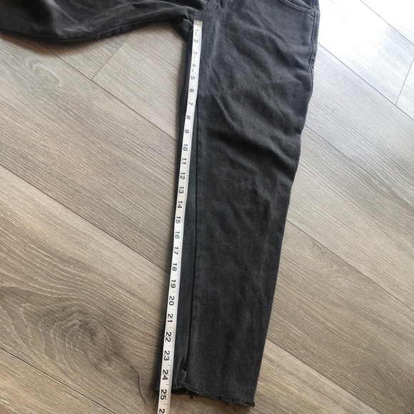 Levi’s 569 Black Denim Jeans With Frayed Hem Size 28 W40 L32 - Picture 9 of 12